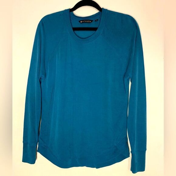Athleta loose fitting Sweater - Picture 1 of 11
